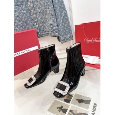 Roger Vivier Boots